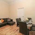 North Shore Apartment